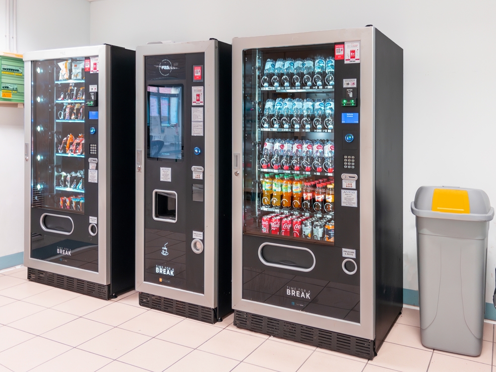 Italy, ,febbraio,16,,2024:,automatic,dispensers,of,soft,drinks,